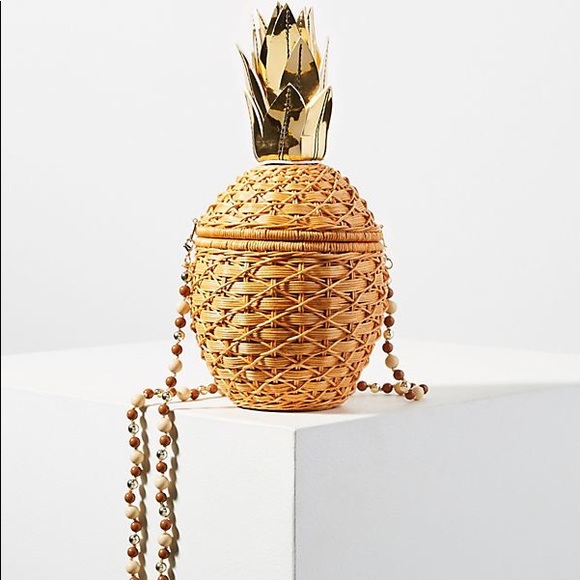Anthropologie Handbags - Anthropologie Pineapple Crossbody Clutch Bag Straw